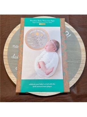 Kate & Milo Wooden Baby Welcome Sign w/ Announcement Plaque & Pen. New unopened